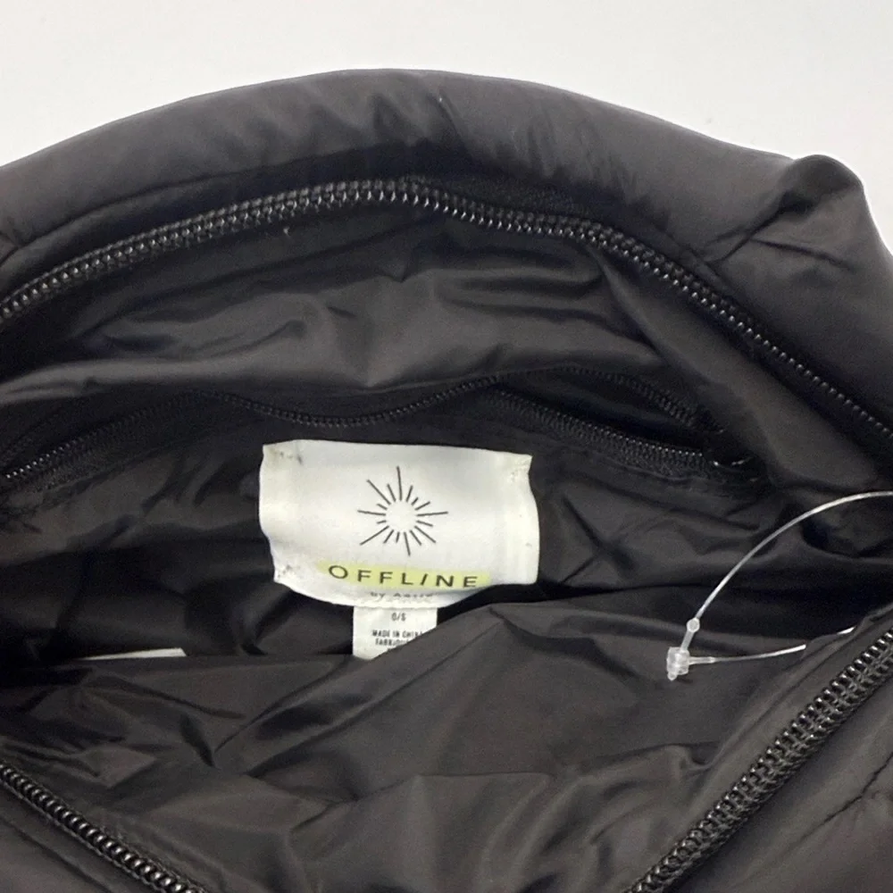 Aerie Quilted Black Cosmetic Case